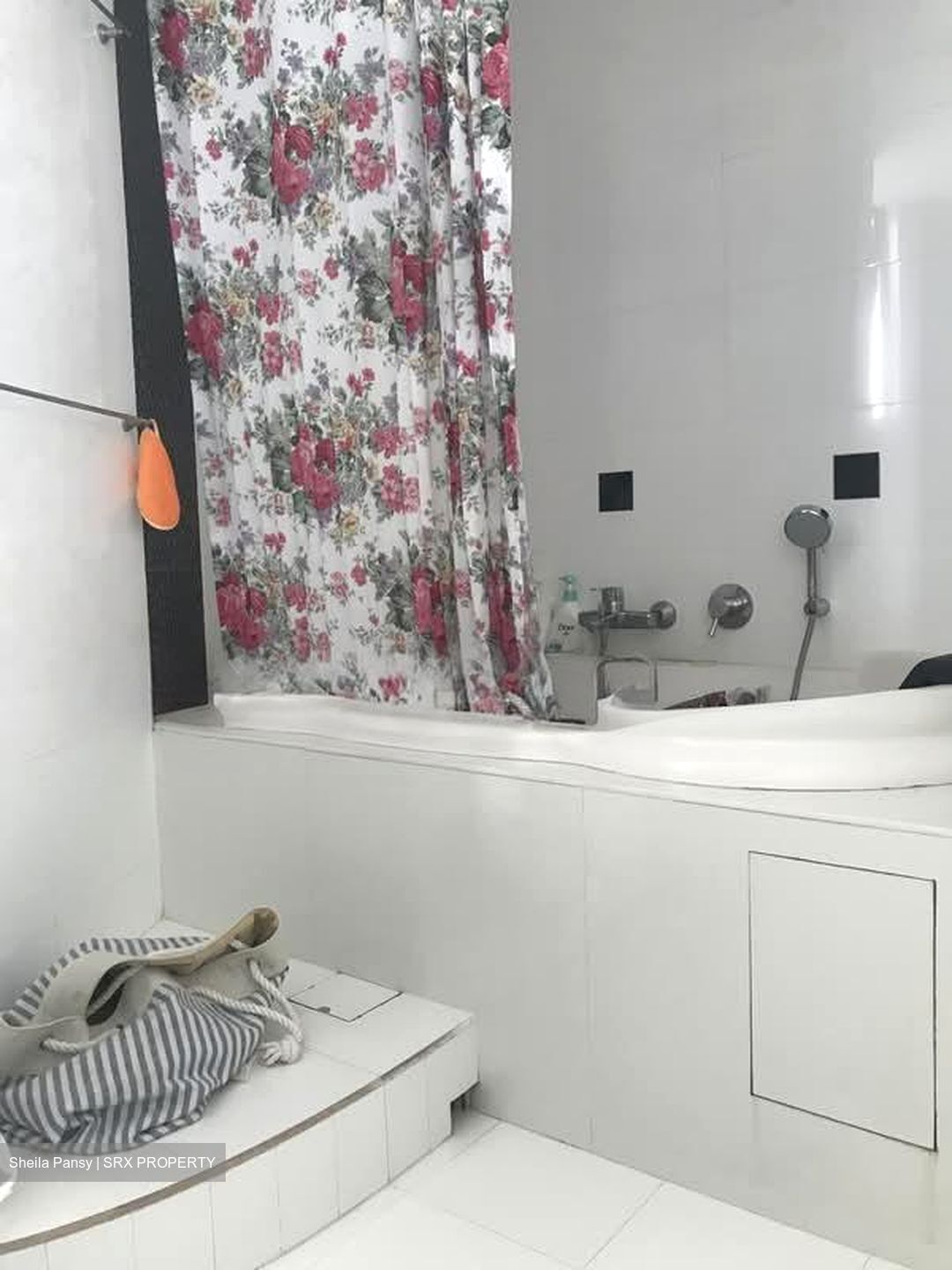 Harbour View Towers (D4), Condominium #593650571